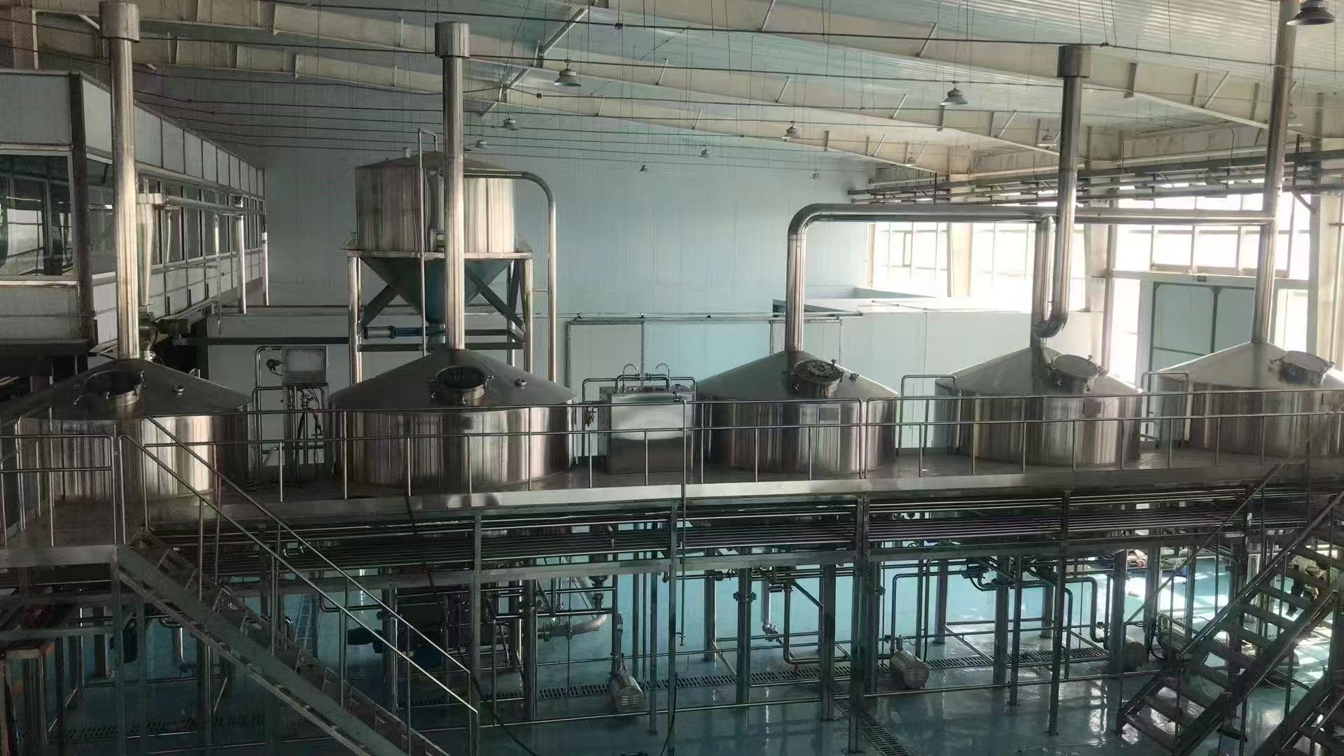 穆棱精酿啤酒设备厂—中小型精酿啤酒厂提供服务